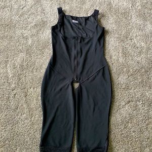 Medical Z compression garment